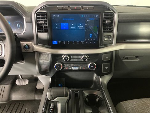 Used 2023 Ford F150 Lightning XLT image 32
