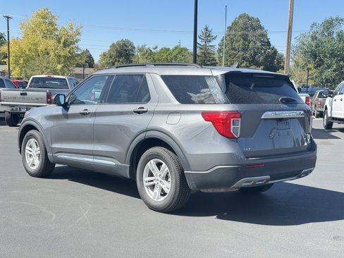 Used 2023 Ford Explorer XLT w/ Equipment Group 202A image 4