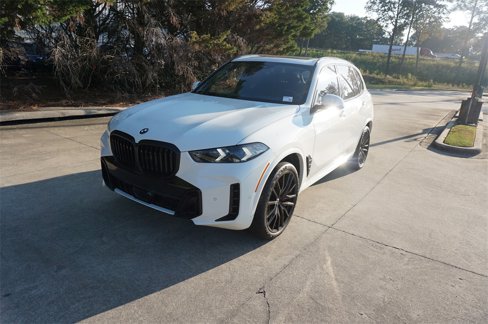 Used 2024 BMW X5 sDrive40i w/ M Sport Package image 25