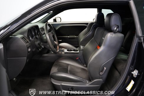 Used 2008 Dodge Challenger SRT8 image 38