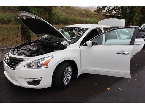 Used 2015 Nissan Altima 2.5 S w/ Power Driver Seat Package image 17