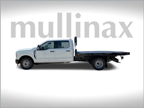 New 2025 Ford F350 XL image 11
