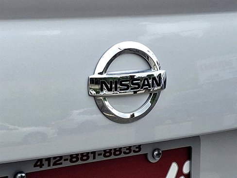 Used 2021 Nissan Versa SV image 30