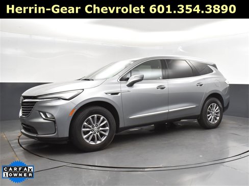 Used 2024 Buick Enclave Premium image 3