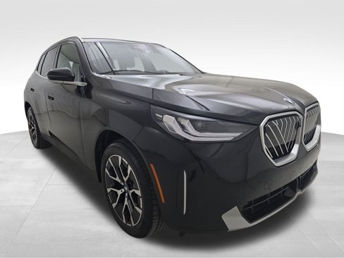 Used 2025 BMW X3 xDrive30i w/ Premium Package image 2