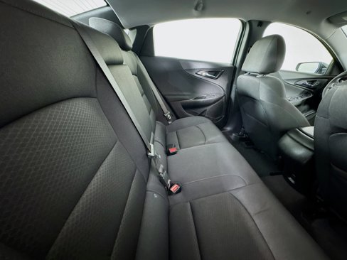 Used 2025 Chevrolet Malibu LT image 26