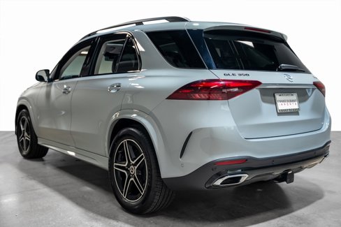 Used 2024 Mercedes-Benz GLE 350 4MATIC w/ AMG Line Exterior image 20