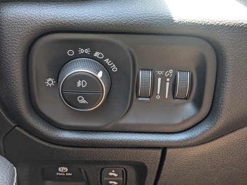 New 2026 RAM 1500 Laramie image 24