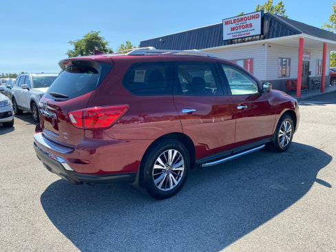 Used 2020 Nissan Pathfinder SL image 5