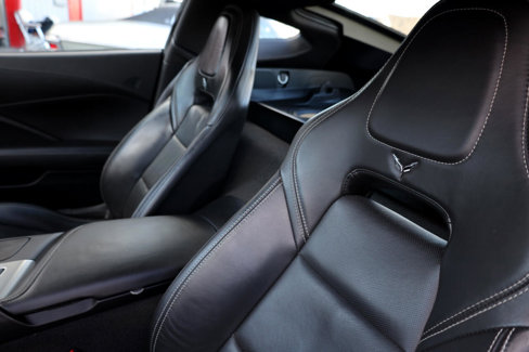 Used 2015 Chevrolet Corvette Stingray Coupe w/ 2LT Preferred Equipment Group image 17