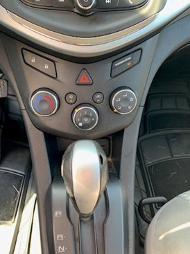 Used 2017 Chevrolet Sonic LT image 10