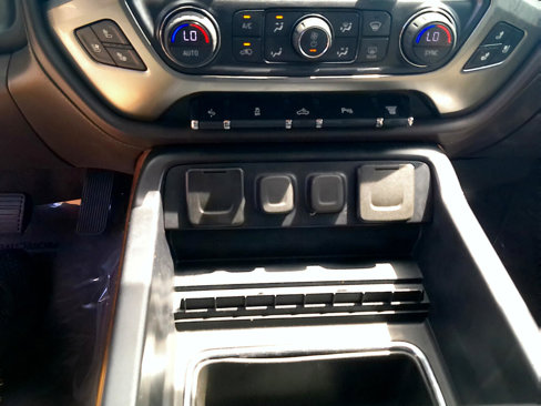 Used 2018 Chevrolet Silverado 2500 LTZ w/ Duramax Plus Package image 20