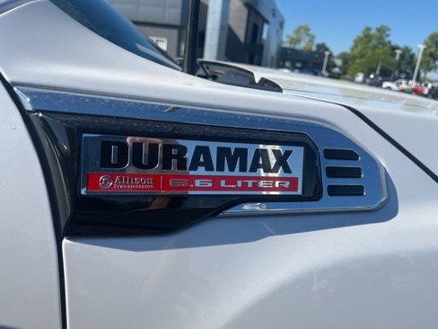 Used 2024 GMC Sierra 2500 Denali w/ Denali Reserve Package image 8