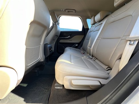 Used 2021 Lincoln Corsair AWD image 34