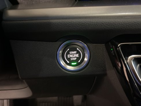 New 2026 Chevrolet Traverse LT w/ Sun and Wheel Package image 17