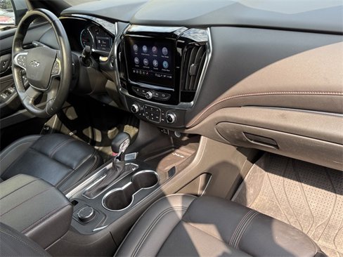 Used 2023 Chevrolet Traverse RS w/ LPO, Floor Liner Package image 22