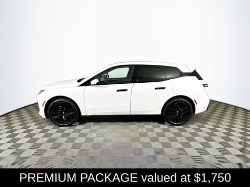 New 2026 BMW iX xDrive60 w/ M Sport Package image 5