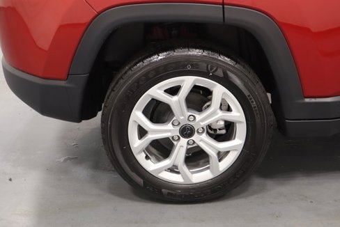New 2025 Jeep Compass Sport image 24