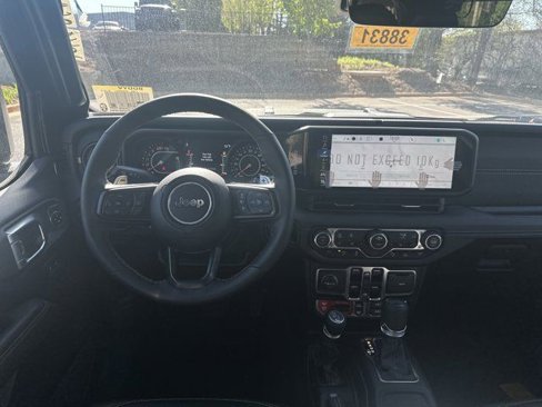New 2025 Jeep Wrangler Unlimited Rubicon 392 image 21