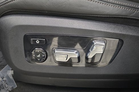 Used 2024 BMW X5 xDrive40i image 13