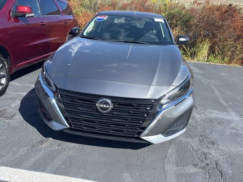 Certified 2024 Nissan Altima 2.5 S image 1