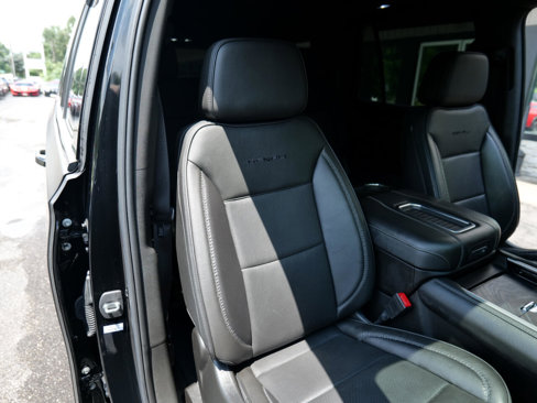 Used 2022 GMC Yukon Denali image 39
