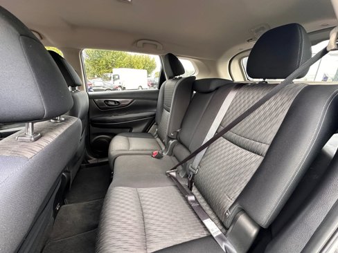 Used 2020 Nissan Rogue S image 13