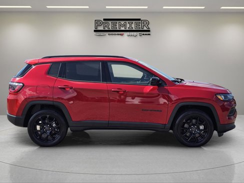 New 2026 Jeep Compass Latitude w/ Mopar All Weather Package image 7