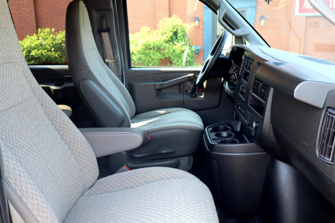 Used 2024 Chevrolet Express 3500 LT w/ LT Preferred Equipment Group image 14