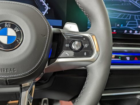 New 2026 BMW 740i xDrive image 28