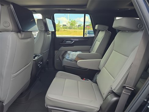 New 2026 GMC Yukon Elevation w/ Elevation Premium Package image 16