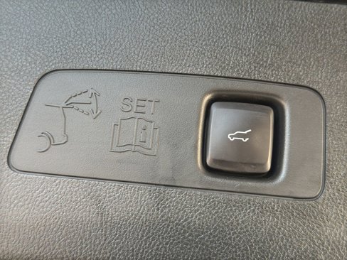 Used 2022 Lincoln Corsair Reserve image 21