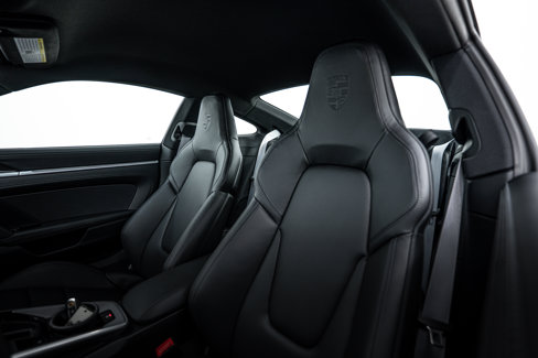 Certified 2025 Porsche 911 Carrera S image 15