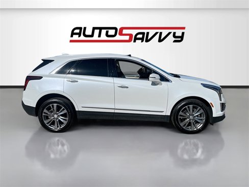 Used 2025 Cadillac XT5 Premium Luxury w/ Technology Package image 8