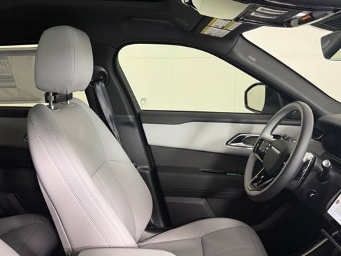 Used 2026 Land Rover Range Rover Velar S image 28