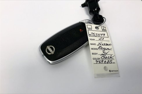 Certified 2023 Nissan Rogue SV image 11