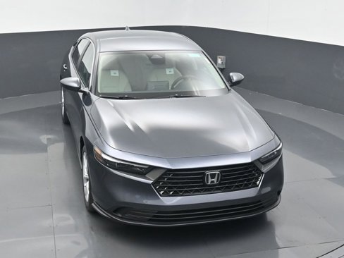 New 2025 Honda Accord LX image 3