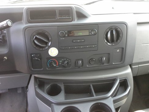 Used 2014 Ford E-350 and Econoline 350 Super Duty image 10