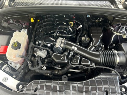 Used 2024 Jeep Grand Cherokee Altitude image 29