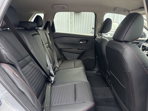 New 2026 Nissan Rogue SV image 30