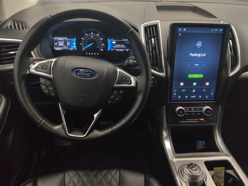 Used 2024 Ford Edge Titanium image 22