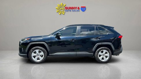 Used 2019 Toyota RAV4 XLE w/ Convenience Package image 4