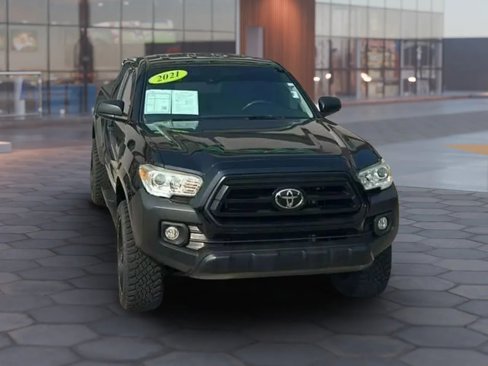 Used 2021 Toyota Tacoma SR5 image 1