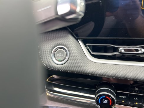 New 2025 Chevrolet Equinox LT w/ Convenience Package II image 19