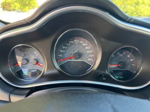 Used 2013 Dodge Avenger SXT w/ Cold Weather Group image 15
