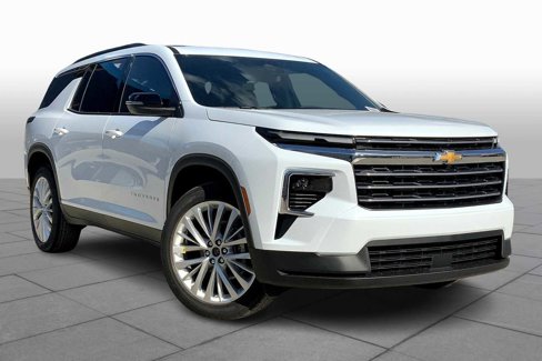 New 2026 Chevrolet Traverse LT w/ LPO, Floor Liner Package image 2