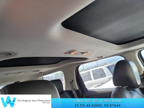 Used 2014 GMC Acadia SLT image 24