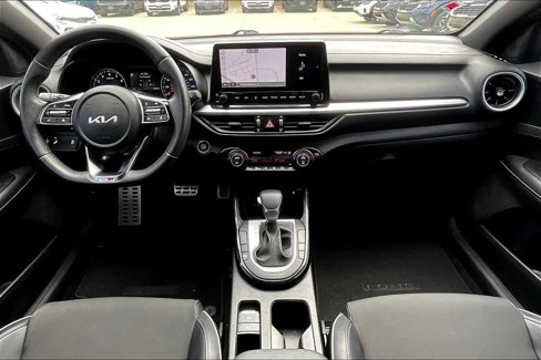 Used 2022 Kia Forte GT-Line w/ GT-Line Premium Package image 10