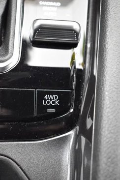 Used 2024 Jeep Compass Latitude image 38