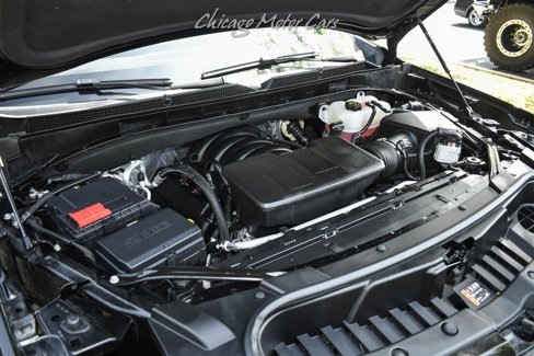 Used 2025 Cadillac Escalade ESV Sport Platinum w/ LPO, Floor Liner Package image 52
